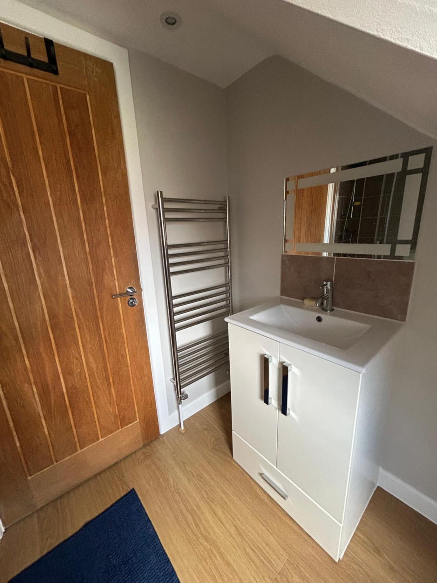 Double Room Yeovil Town Centre Экстерьер фото
